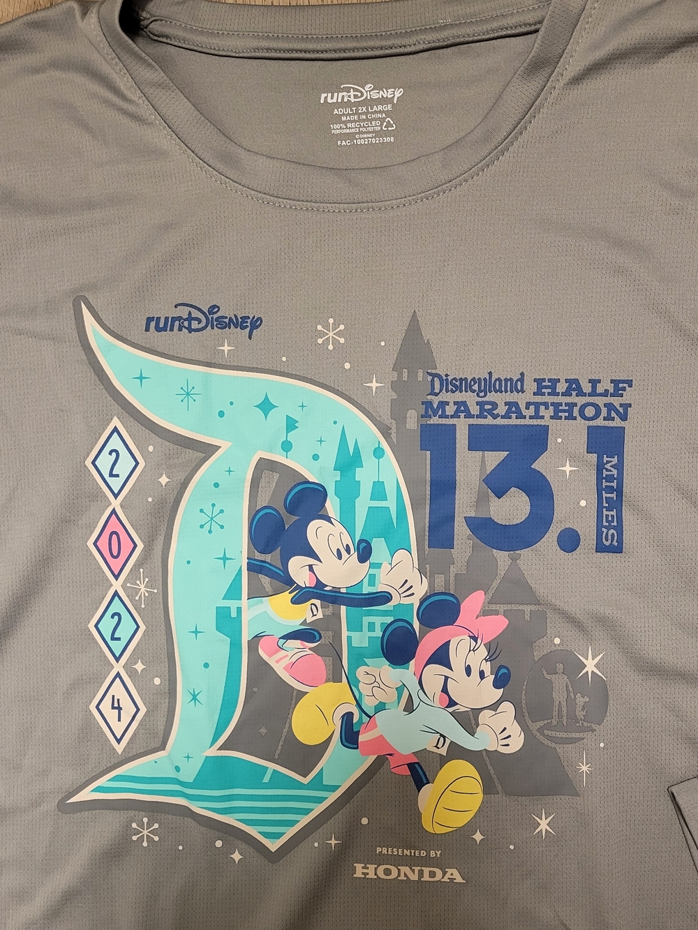 RunDisney Disneyland Half Marathon 13.1 Miles Gray Long Sleeve Tee 2024 2X Adult